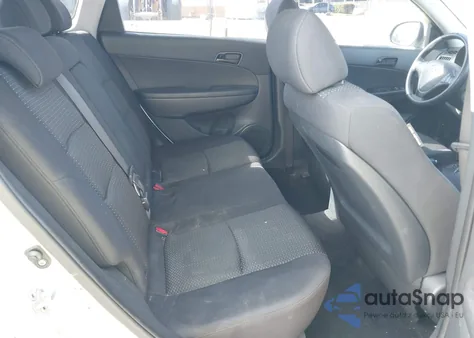 2011 Hyundai Elantra Touring Gls z USA, uszkodzony, nr VIN KMHDB8AE2BU091798